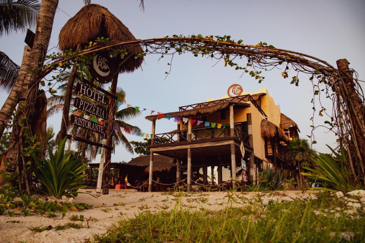 Hotel Luna De Plata Mahahual Exterior photo
