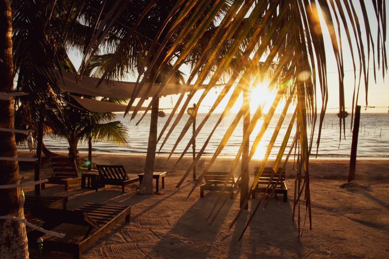 Hotel Luna De Plata Mahahual Exterior photo