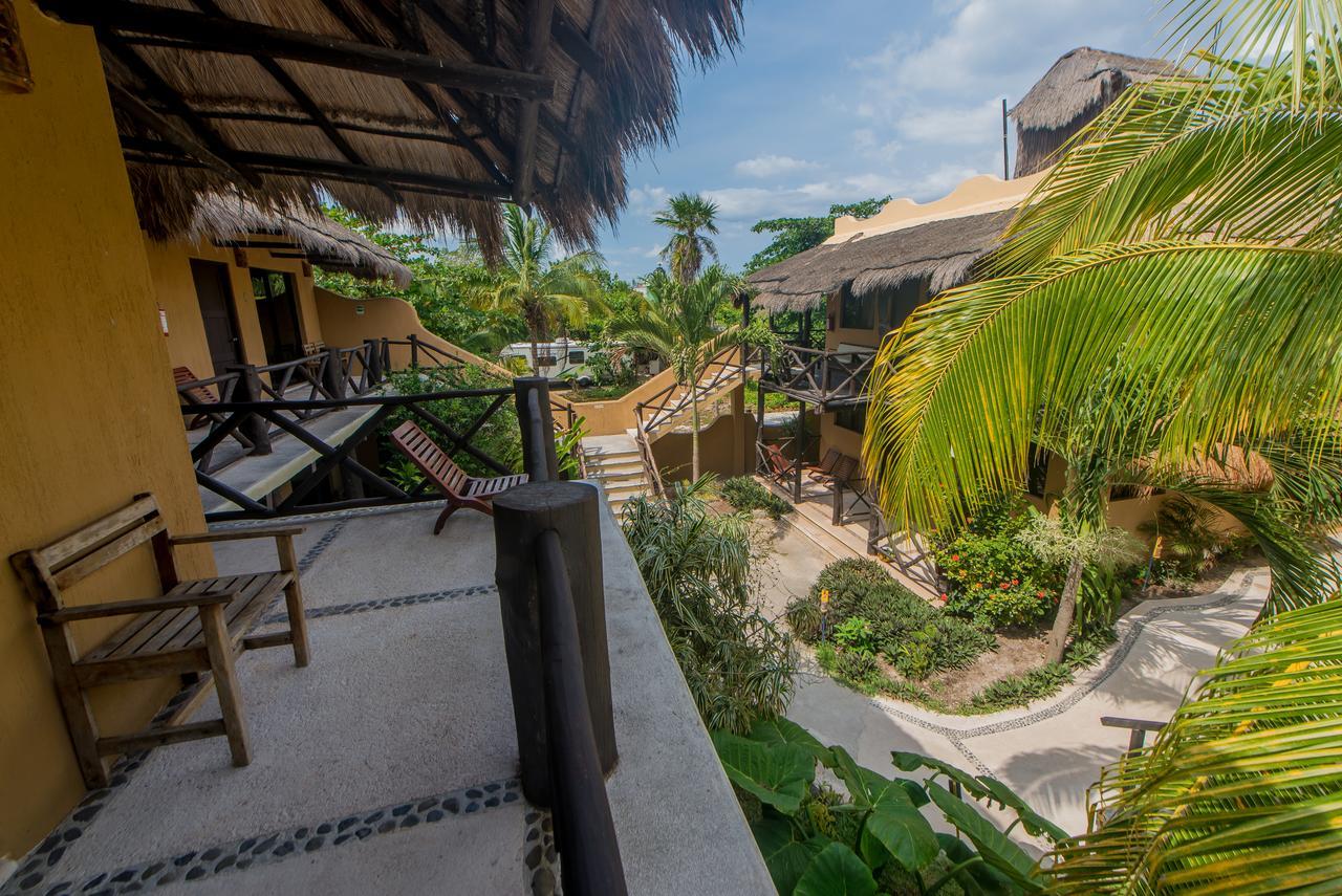 Hotel Luna De Plata Mahahual Exterior photo