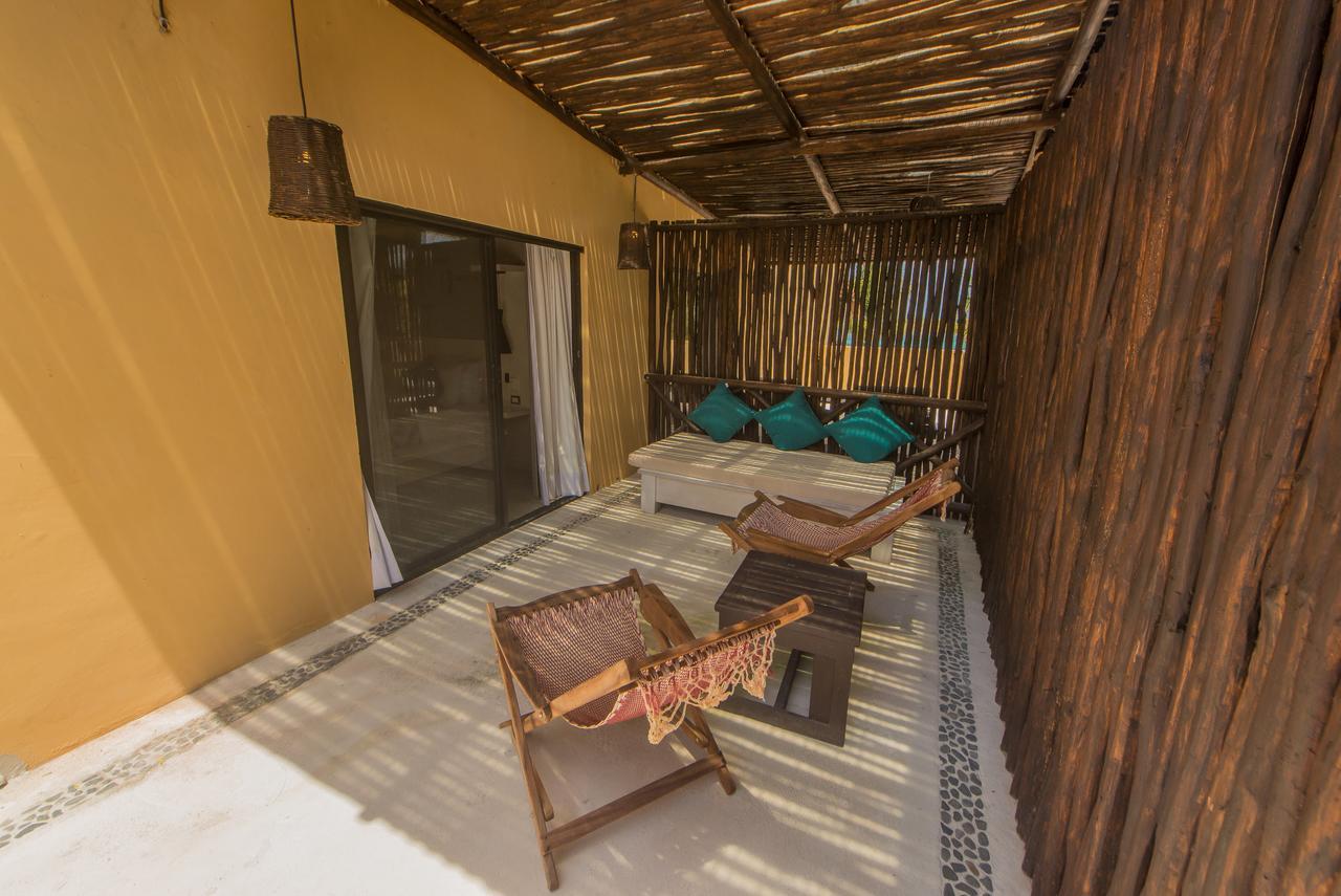 Hotel Luna De Plata Mahahual Exterior photo